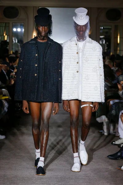 Look 64